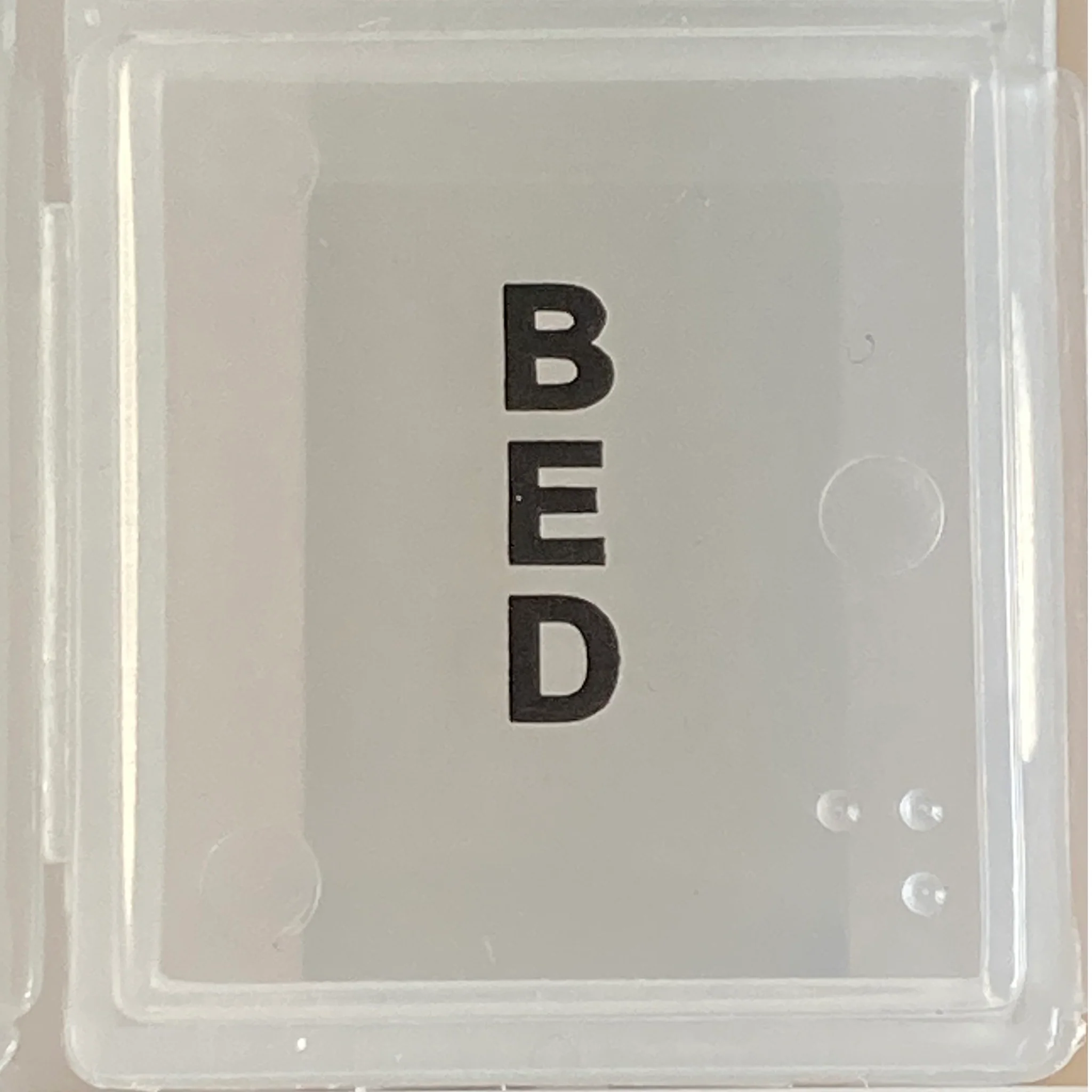 Large four times daily 7 day pillbox with braille - Image 3