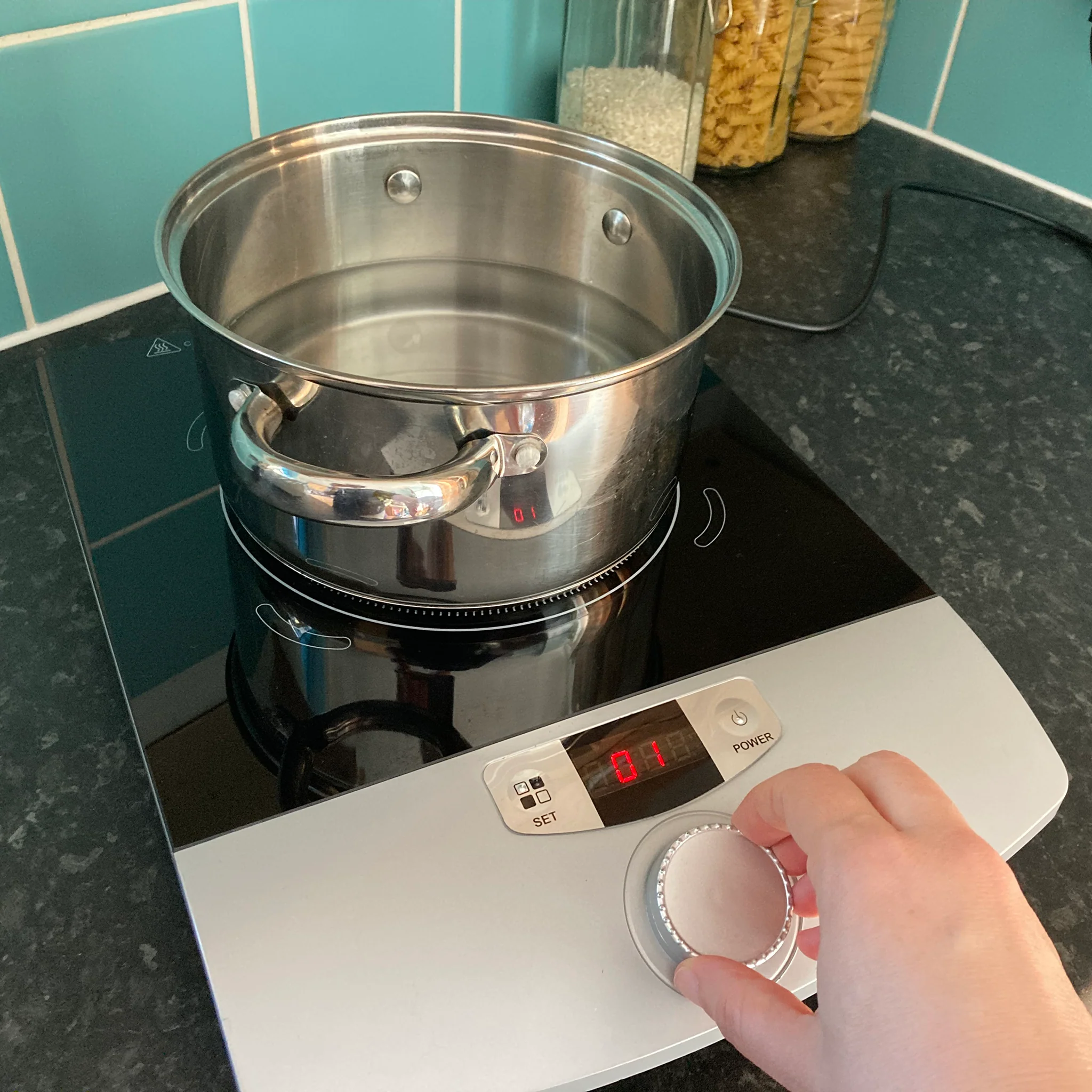 RNIB Talking Induction Hob - Image 3
